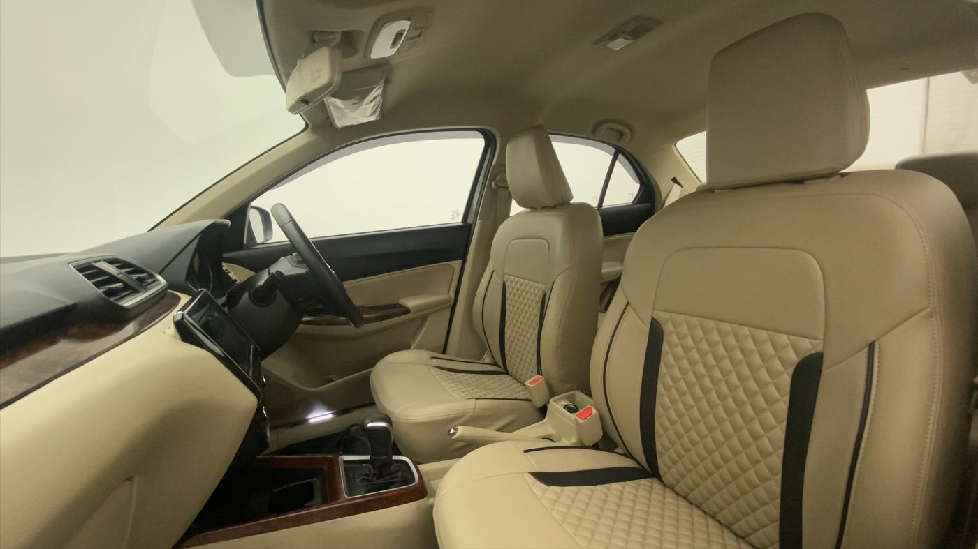 2019 Maruti Dzire ZXI PLUS AMT, Petrol, Automatic, 43,380 km, Right Side Front Door Cabin