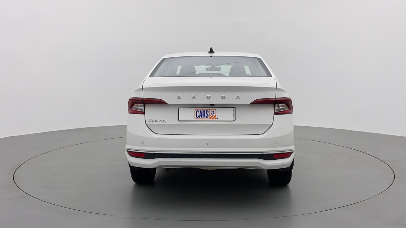 2022 Skoda SLAVIA STYLE 1.5 TSI DSG, Petrol, Automatic, 4,986 km, Back/Rear