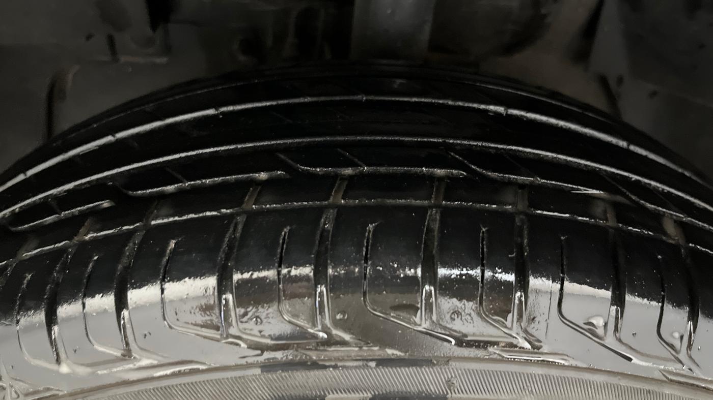 2021 Tata NEXON XMA PETROL, Petrol, Automatic, 23,105 km, Left Front Tyre Tread