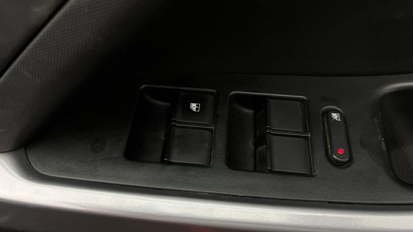 2021 Tata NEXON XMA PETROL, Petrol, Automatic, 23,105 km, Driver Side Door Panels Control