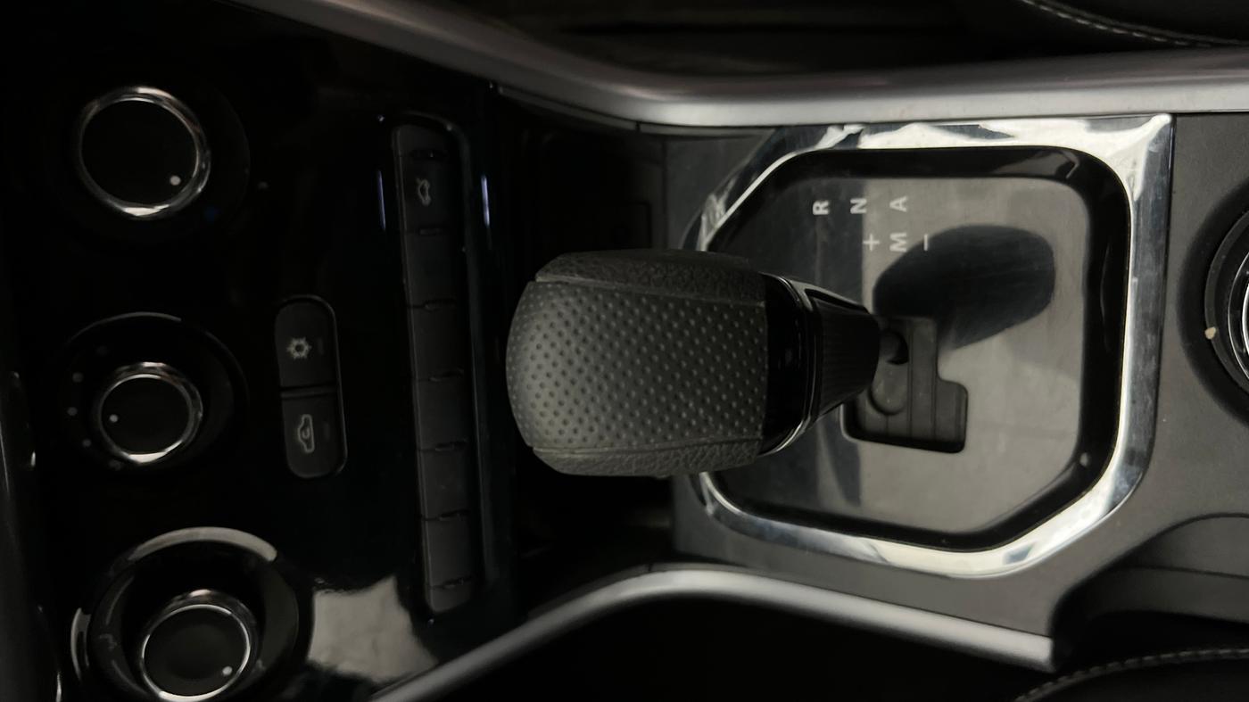 2021 Tata NEXON XMA PETROL, Petrol, Automatic, 23,105 km, Gear Lever