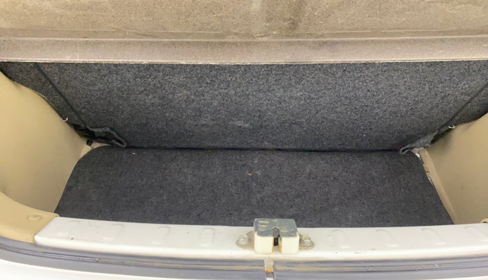 2015 Honda Brio S MT, Petrol, Manual, 20,156 km, Boot Inside