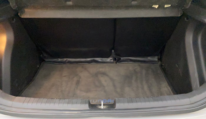 2015 Hyundai i20 Active 1.4 SX, Diesel, Manual, 95,698 km, Boot Inside