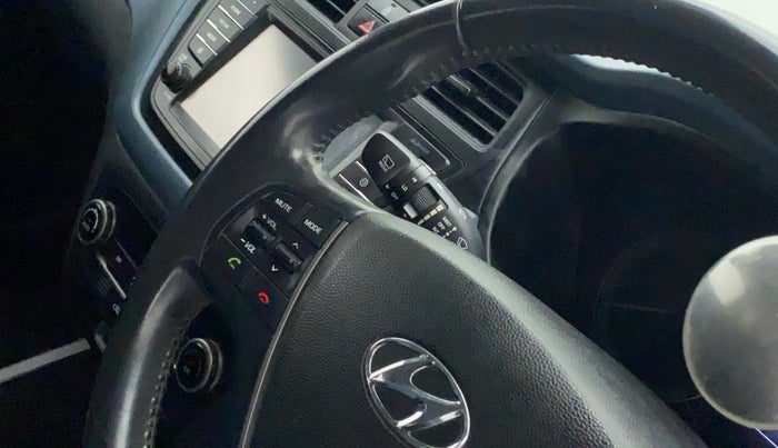 2015 Hyundai i20 Active 1.4 SX, Diesel, Manual, 95,698 km, Steering wheel - Sound system control not functional