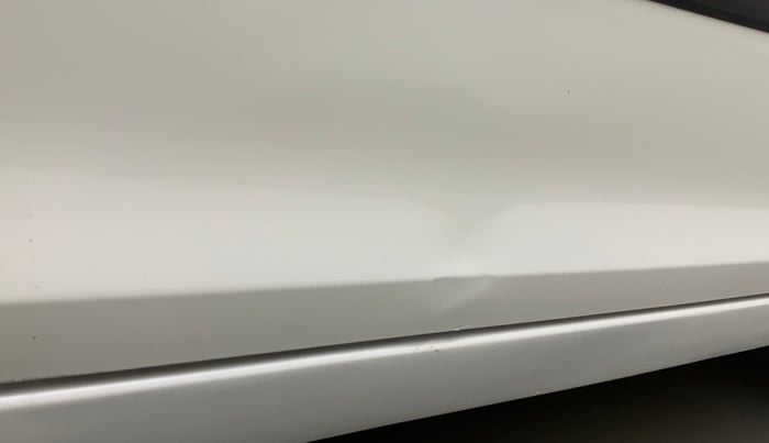 2012 Maruti Swift Dzire LXI, Petrol, Manual, 60,278 km, Driver-side door - Slightly dented