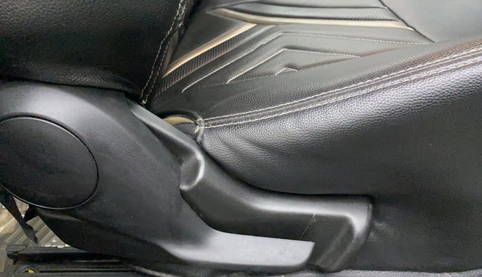 2018 Maruti IGNIS DELTA 1.2, Petrol, Manual, 19,876 km, Driver Side Adjustment Panel