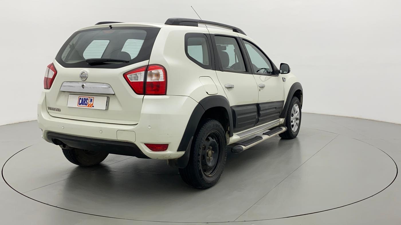 2017 Nissan Terrano XL P, Petrol, Manual, 37,377 km, Right Back Diagonal