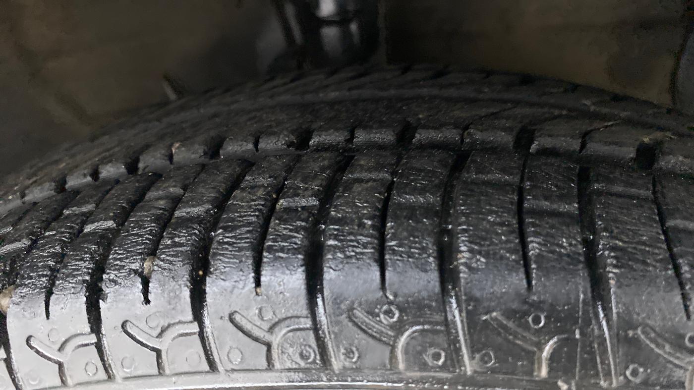 2019 Hyundai NEW SANTRO 1.1 SPORTZ MT CNG, CNG, Manual, 11,903 km, Right Front Tyre Tread