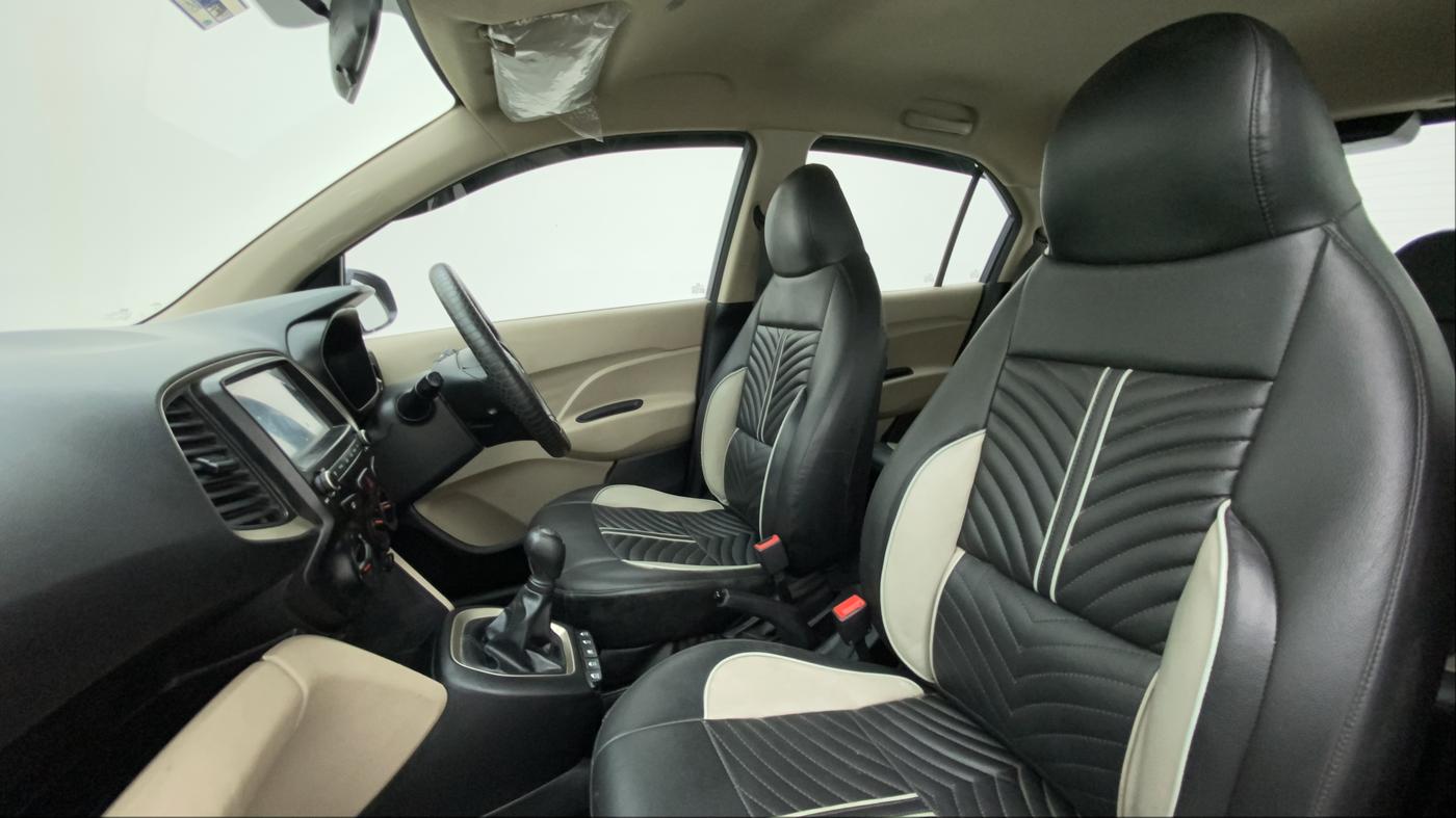2019 Hyundai NEW SANTRO 1.1 SPORTZ MT CNG, CNG, Manual, 11,903 km, Right Side Front Door Cabin