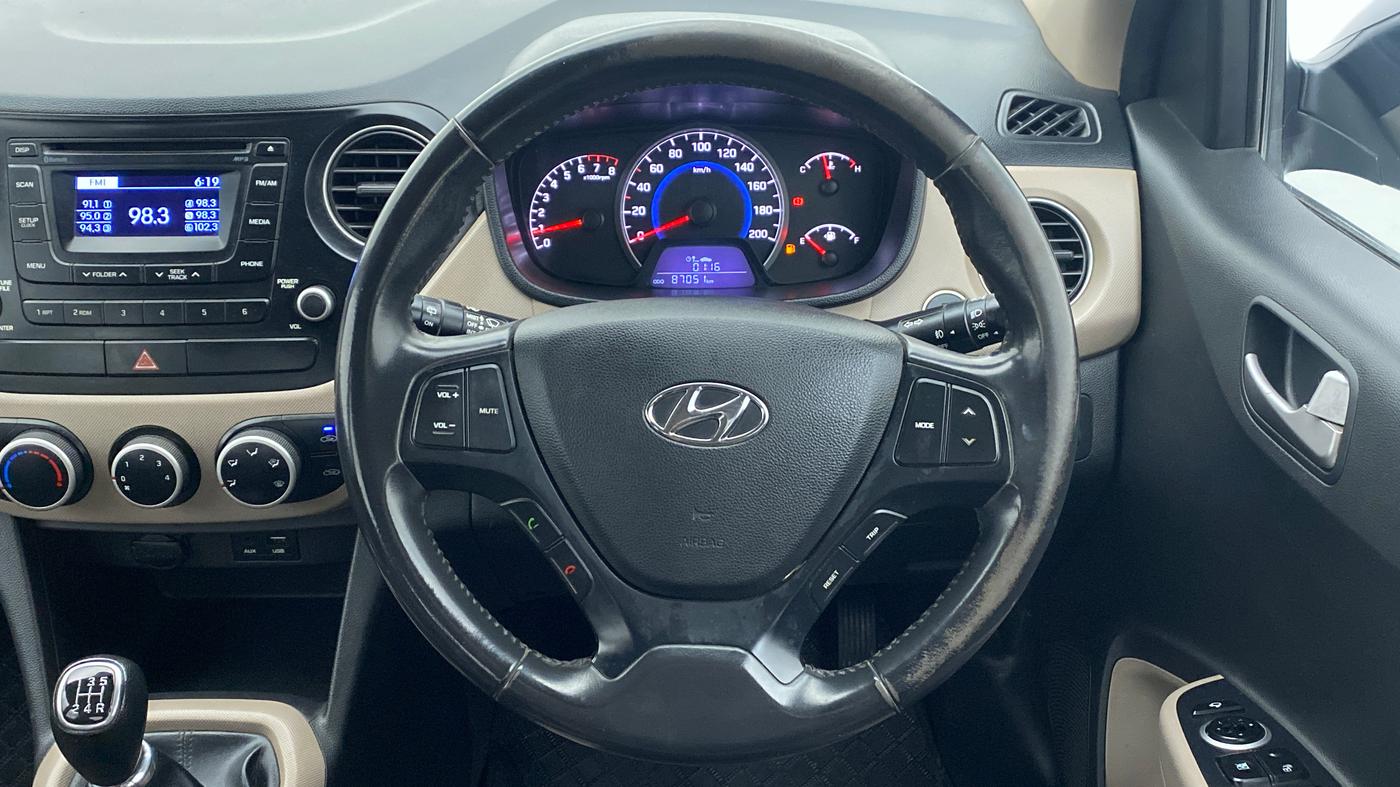 2015 Hyundai Grand i10 ASTA 1.2 KAPPA VTVT, Petrol, Manual, 87,072 km, Steering Wheel Close Up