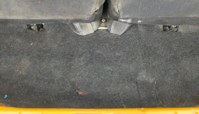 2020 Renault TRIBER RXZ AMT, Petrol, Automatic, 58,053 km, Boot Inside