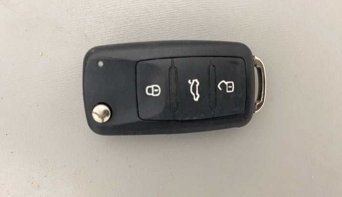 2016 Volkswagen Polo GT TSI AT, Petrol, Automatic, 1,07,545 km, Key Close Up