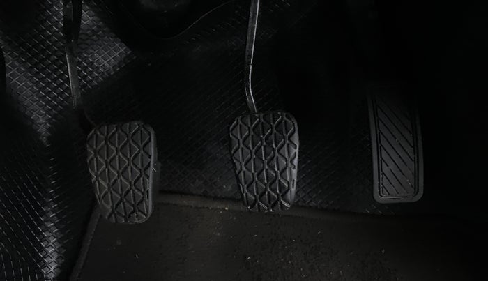 2019 Ford New Figo 1.2 TITANIUM, Petrol, Manual, 19,452 km, Pedals