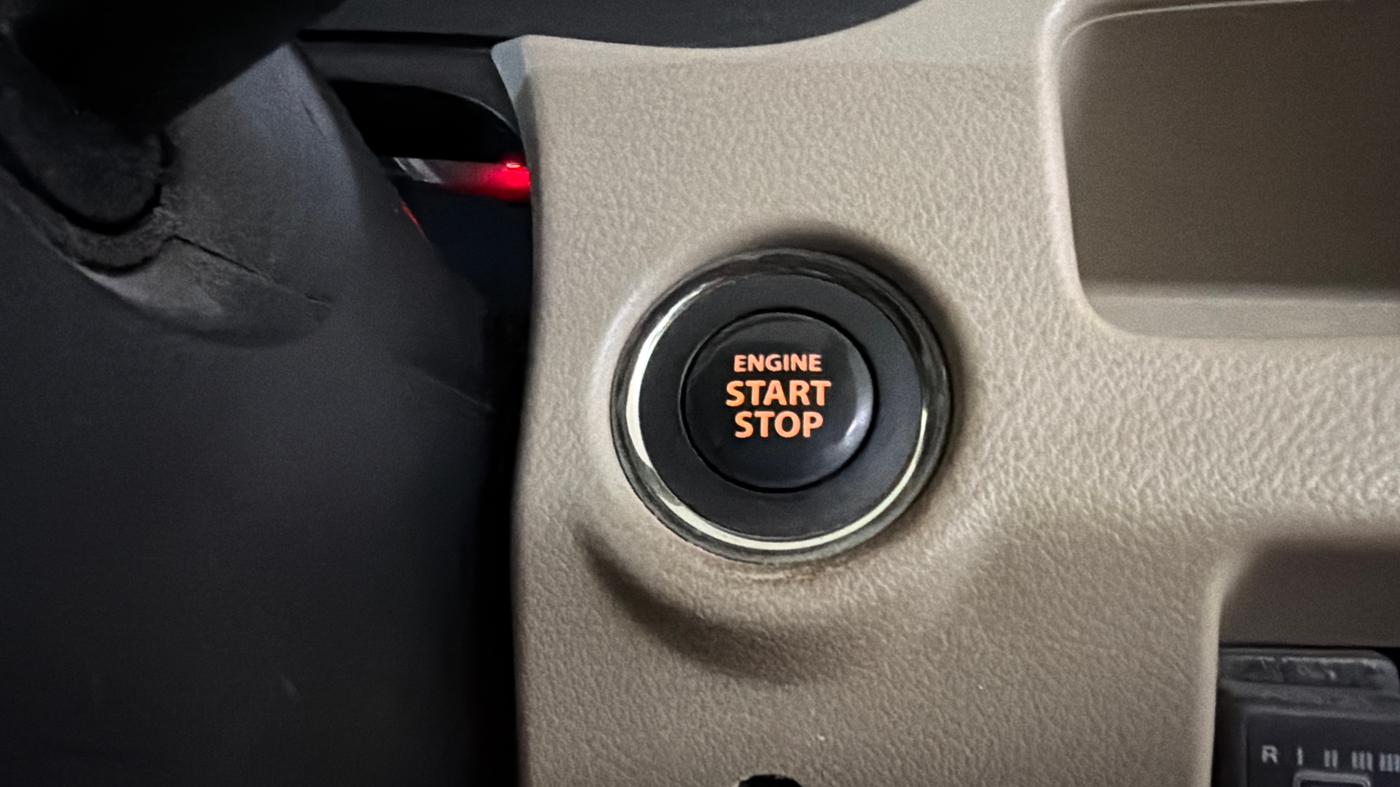2015 Maruti Ciaz ZXI AT, CNG, Automatic, 69,197 km, Keyless Start/ Stop Button