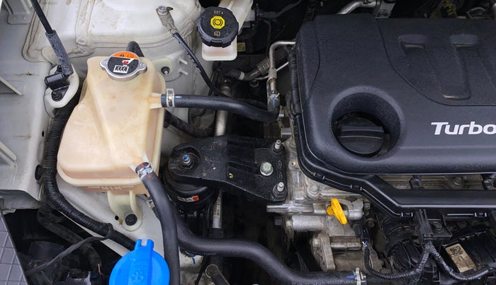 2022 Hyundai VENUE SX 1.0 TURBO IMT, Petrol, Manual, 33,867 km, Engine View - Right