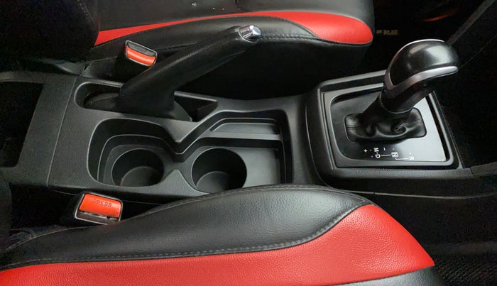 2019 Maruti Vitara Brezza ZDI AMT, Diesel, Automatic, 85,616 km, Gear Lever