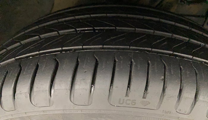 2019 Maruti Vitara Brezza ZDI AMT, Diesel, Automatic, 85,616 km, Right Front Tyre Tread