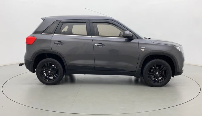 2019 Maruti Vitara Brezza ZDI AMT, Diesel, Automatic, 85,616 km, Right Side View