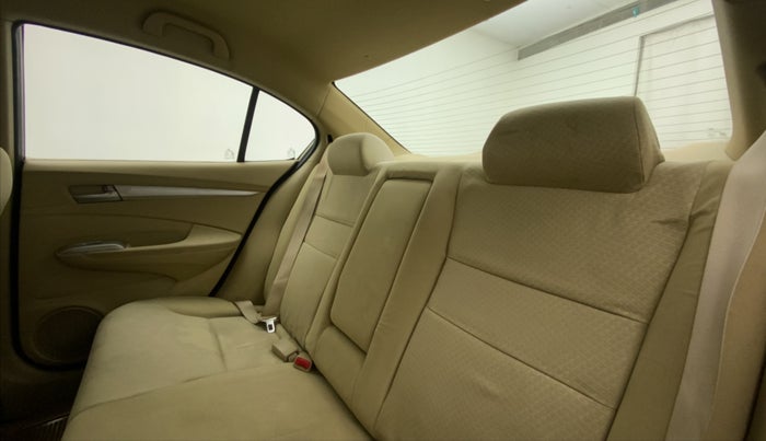2011 Honda City 1.5L I-VTEC V MT, Petrol, Manual, 92,157 km, Right Side Rear Door Cabin