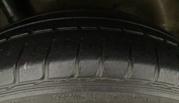 2011 Honda City 1.5L I-VTEC V MT, Petrol, Manual, 92,157 km, Right Front Tyre Tread