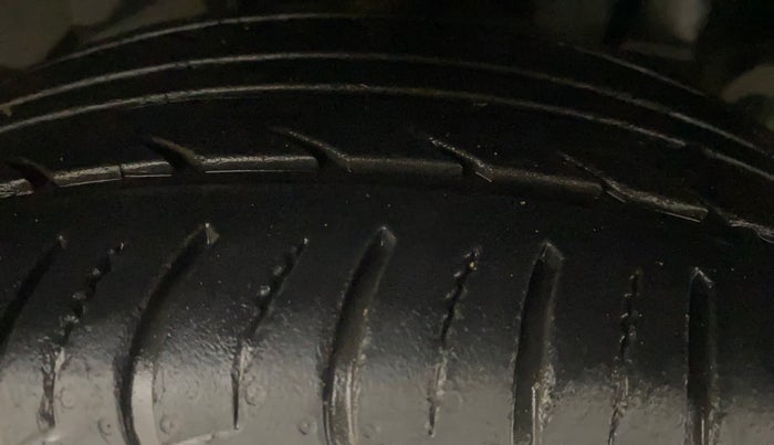 2021 Ford Ecosport TITANUIM + SE 1.5L PETROL, Petrol, Manual, 24,455 km, Right Front Tyre Tread