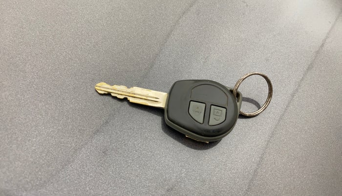 2018 Maruti Alto 800 VXI, Petrol, Manual, 80,469 km, Key Close Up