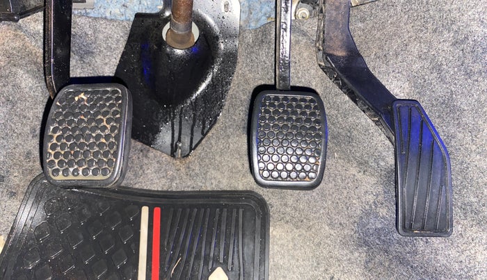 2018 Maruti Alto 800 VXI, Petrol, Manual, 80,469 km, Pedals