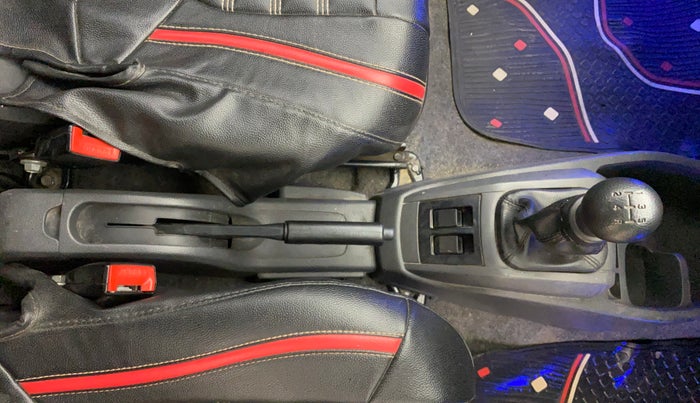 2018 Maruti Alto 800 VXI, Petrol, Manual, 80,469 km, Gear Lever