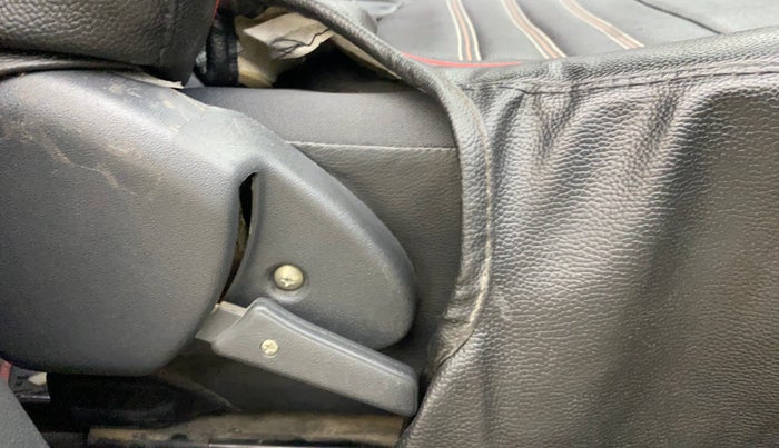 2018 Maruti Alto 800 VXI, Petrol, Manual, 80,469 km, Driver Side Adjustment Panel