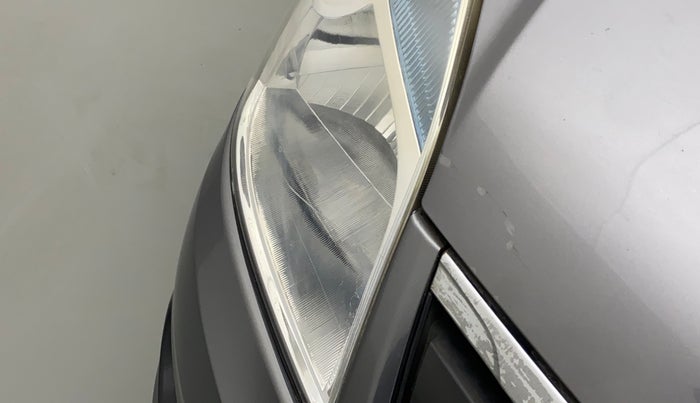 2013 Maruti Wagon R 1.0 VXI, Petrol, Manual, 64,909 km, Right headlight - Minor scratches