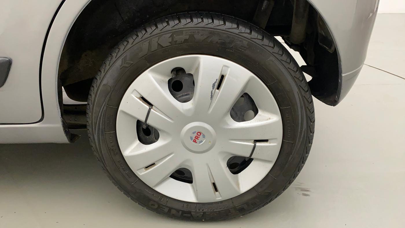 2013 Maruti Wagon R 1.0 VXI, Petrol, Manual, 64,909 km, Left Rear Wheel