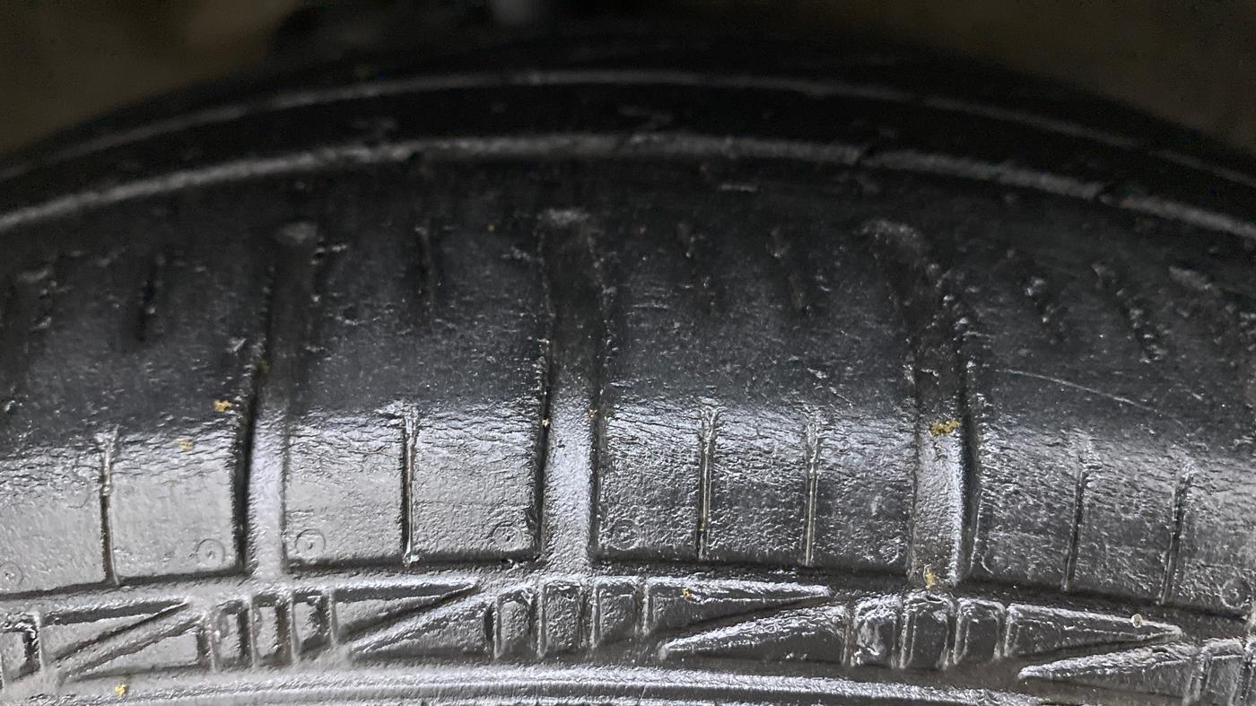 2019 Maruti Celerio VXI (O) CNG, CNG, Manual, 1,03,938 km, Right Front Tyre Tread