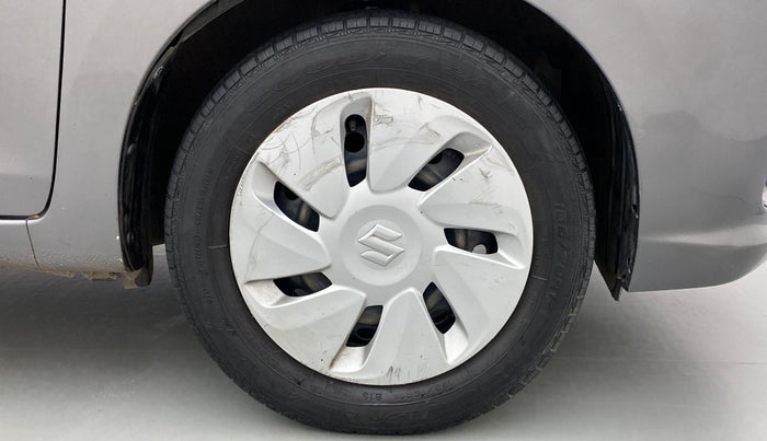2019 Maruti Celerio VXI (O) CNG, CNG, Manual, 1,03,938 km, Right Front Wheel