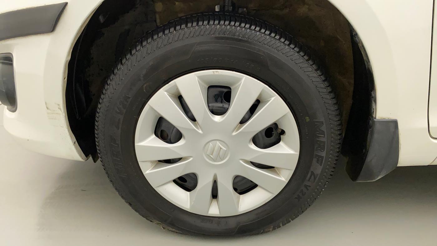 2013 Maruti Swift Dzire VDI, Diesel, Manual, 26,835 km, Left Front Wheel