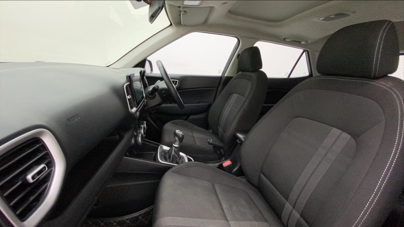 2020 Hyundai VENUE SX 1.0 TURBO, Petrol, Manual, 42,464 km, Right Side Front Door Cabin