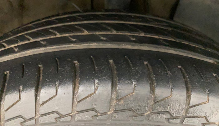 2020 Hyundai VENUE SX 1.0 TURBO, Petrol, Manual, 42,464 km, Right Front Tyre Tread