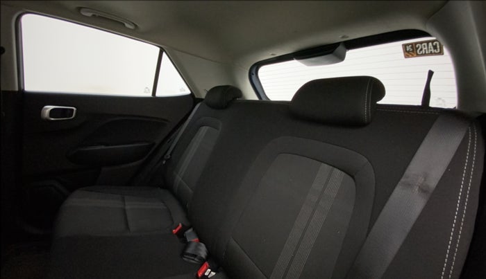 2020 Hyundai VENUE SX 1.0 TURBO, Petrol, Manual, 42,464 km, Right Side Rear Door Cabin