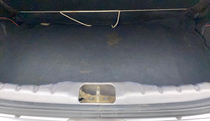 2012 Hyundai Eon ERA +, Petrol, Manual, 36,418 km, Boot Inside