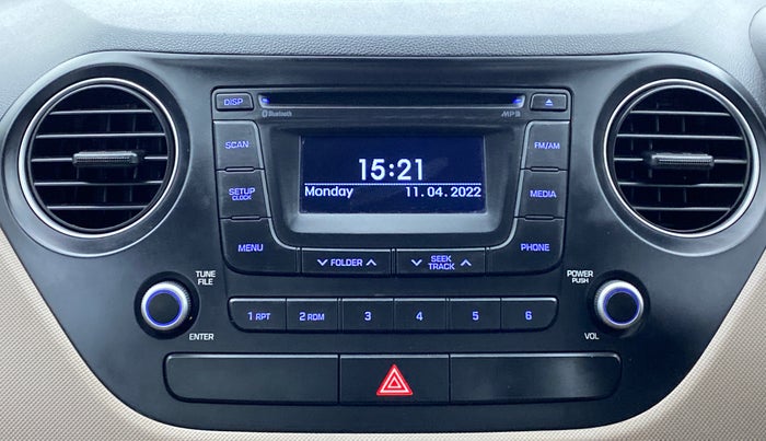 2014 Hyundai Xcent S 1.2, Petrol, Manual, 62,062 km, Infotainment System