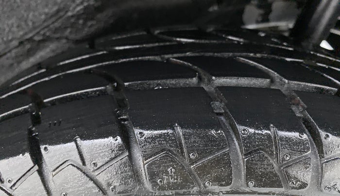 2012 Maruti Wagon R 1.0 LXI CNG, CNG, Manual, 88,222 km, Left Rear Tyre Tread