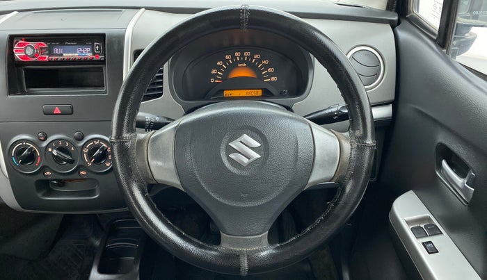 2012 Maruti Wagon R 1.0 LXI CNG, CNG, Manual, 88,222 km, Steering Wheel Close Up