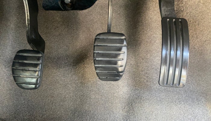 2015 Renault Lodgy 110 PS RXZ 7 STR, Diesel, Manual, 59,014 km, Pedals