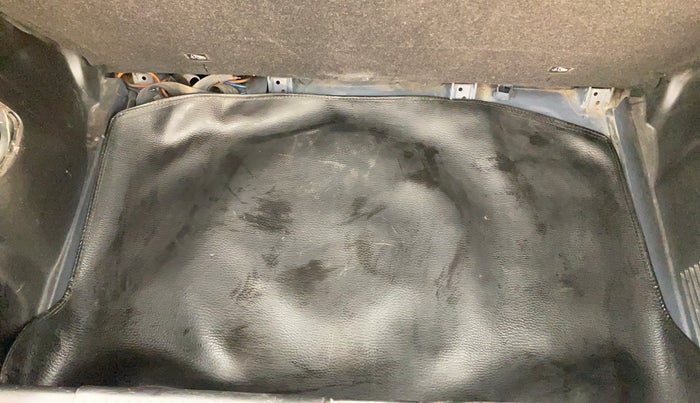 2019 Maruti Swift VXI, Petrol, Manual, 98,623 km, Boot Inside