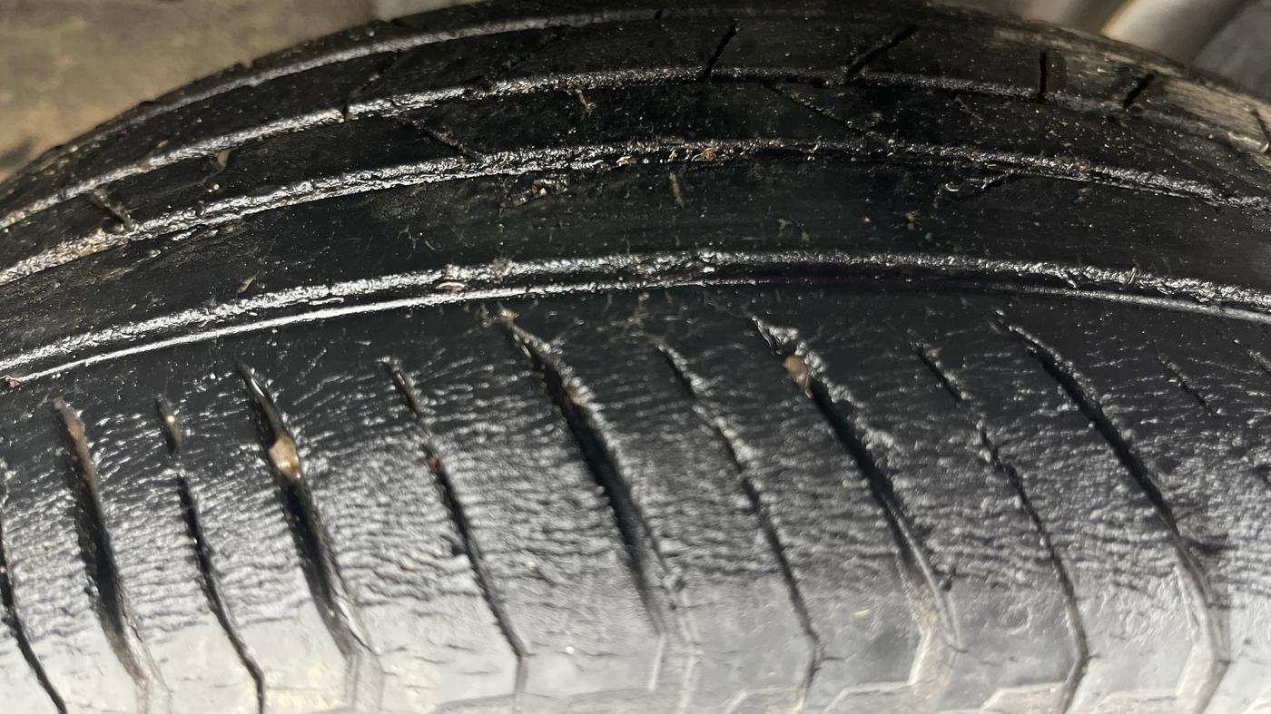 2021 Nissan MAGNITE XV MT, Petrol, Manual, 30,783 km, Right Front Tyre Tread