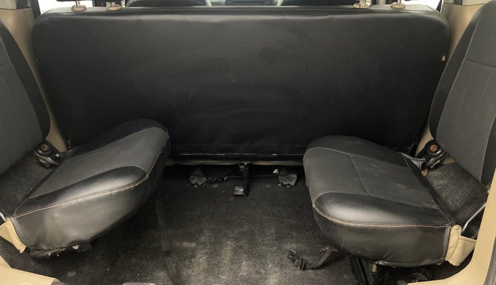 2016 Mahindra TUV300 T8 AMT, Diesel, Automatic, 86,242 km, Boot Inside