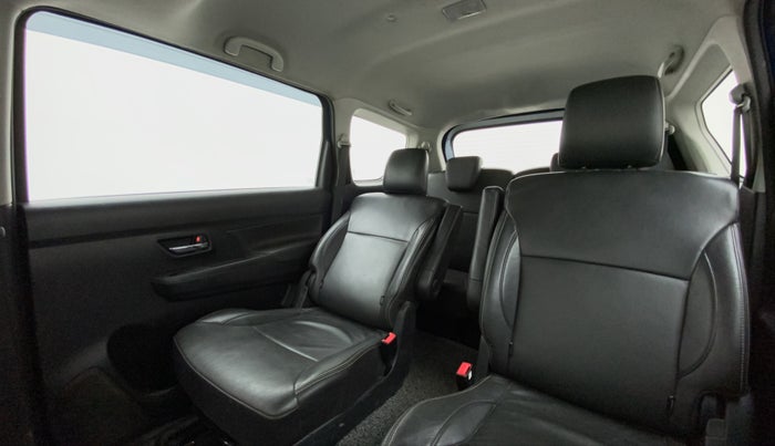 2021 Maruti XL6 ALPHA MT, Petrol, Manual, 28,079 km, Reclining Back Row Seats