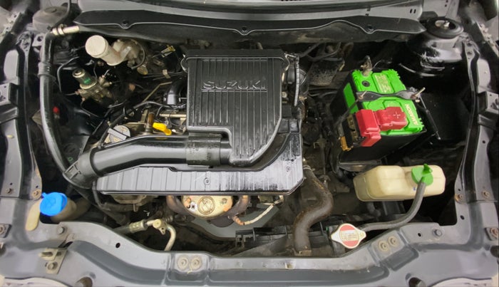 2011 Maruti Swift VXI, Petrol, Manual, 61,138 km, Open Bonet