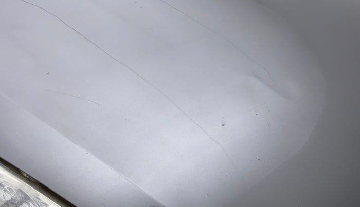 2011 Maruti Swift VXI, Petrol, Manual, 61,138 km, Bonnet (hood) - Slight discolouration
