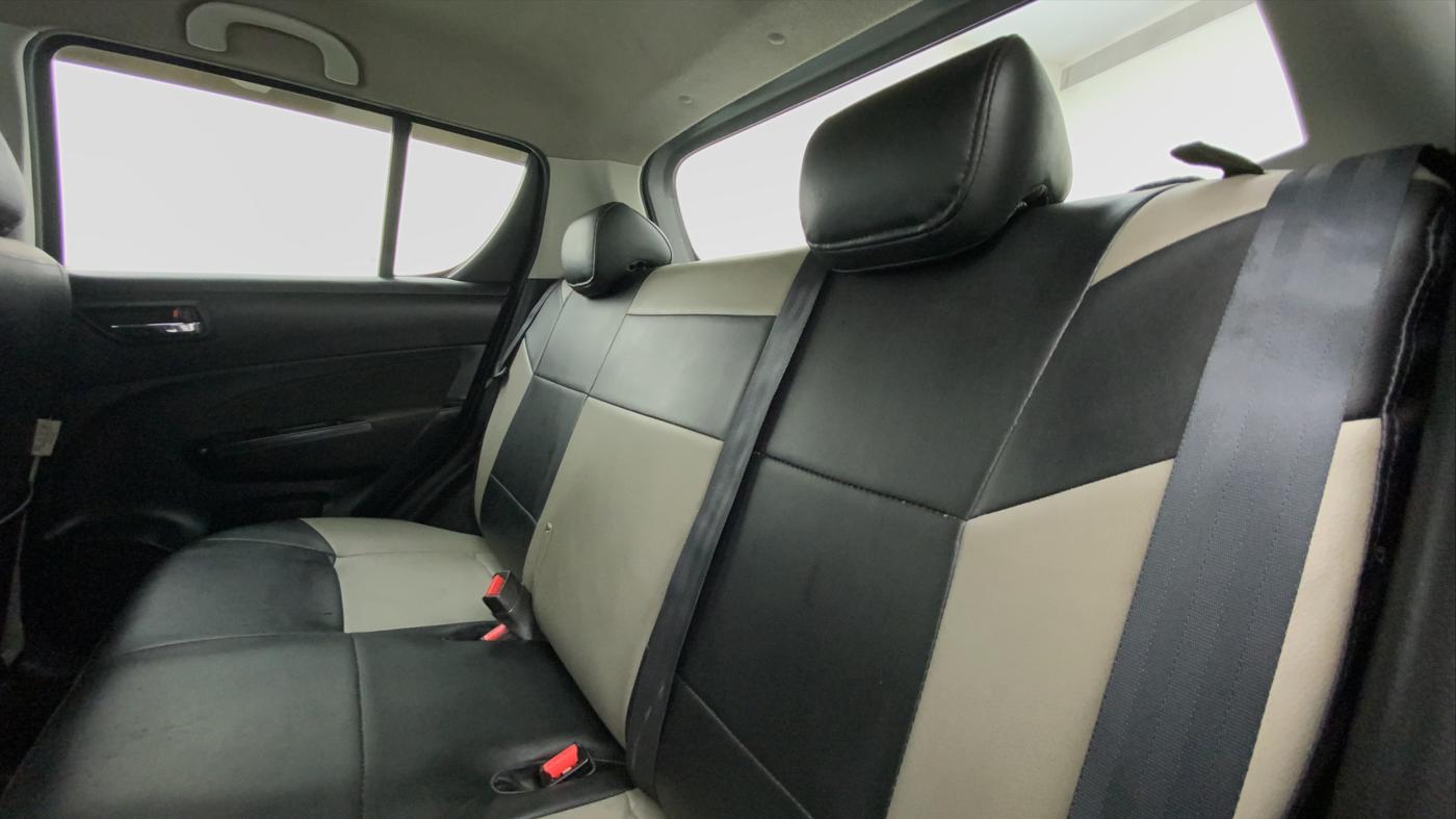 2011 Maruti Swift VXI, Petrol, Manual, 61,138 km, Right Side Rear Door Cabin