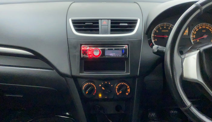 2011 Maruti Swift VXI, Petrol, Manual, 61,138 km, Air Conditioner